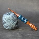 Handcrafted Resin epoxy & Wood Mix Crochet Hooks Ergonomic Soft Handle Needles Knit Weave Craft Yarn Different Size, Crochet Hooks(5mm)